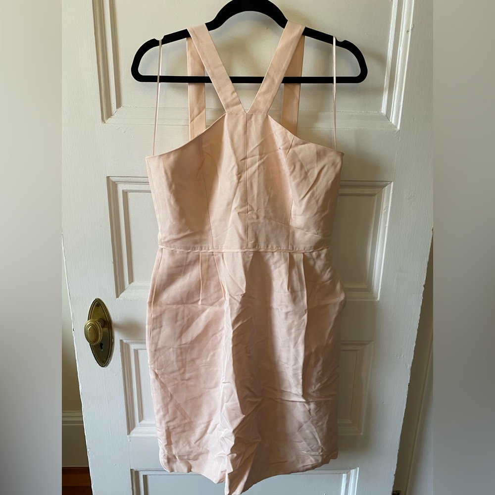 🌻Elegant Blush Pink Halter Dress